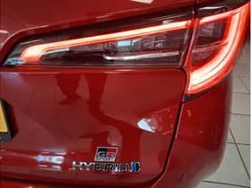 Toyota Corolla thumbnail 6
