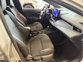 Toyota Corolla Touring Sports Hybrid 140 Dynamic thumbnail 15