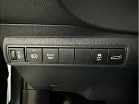 Toyota Corolla Touring Sports Hybrid 140 Dynamic thumbnail 23