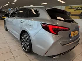 Toyota Corolla Touring Sports Hybrid 140 Dynamic thumbnail 4
