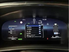 Toyota Corolla Touring Sports Hybrid 140 Dynamic thumbnail 38