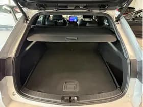 Toyota Corolla Touring Sports Hybrid 140 Dynamic thumbnail 8