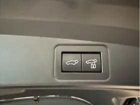 Toyota Corolla Touring Sports Hybrid 140 Dynamic thumbnail 10