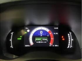 Toyota Yaris 1.5 Hybrid 115 First Edition thumbnail 19