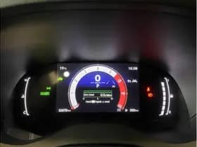 Toyota Yaris 1.5 Hybrid 115 First Edition thumbnail 23