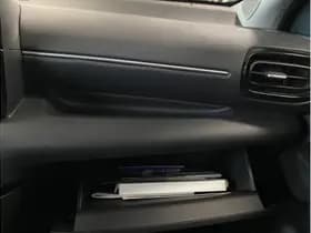 Toyota Yaris 1.5 Hybrid 115 First Edition thumbnail 34