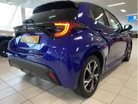 Toyota Yaris 1.5 Hybrid 115 First Edition thumbnail 8