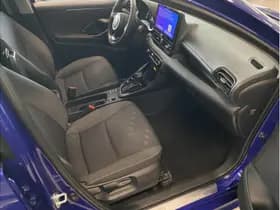 Toyota Yaris 1.5 Hybrid 115 First Edition thumbnail 9