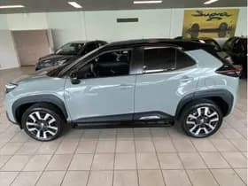 Toyota Yaris Cross thumbnail 2