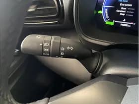 Toyota Yaris Cross thumbnail 17