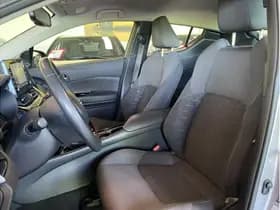 Toyota C-HR 2.0 Hybrid Dynamic thumbnail 11