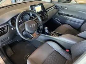 Toyota C-HR 2.0 Hybrid Dynamic thumbnail 13