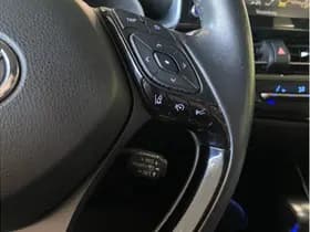Toyota C-HR 2.0 Hybrid Dynamic thumbnail 17