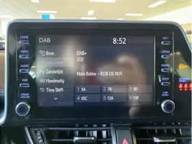 Toyota C-HR 2.0 Hybrid Dynamic thumbnail 24