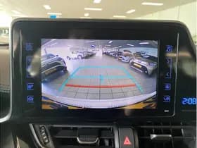 Toyota C-HR 1.8 Hybrid Dynamic thumbnail 22