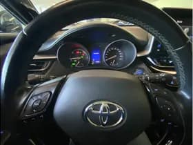 Toyota C-HR 1.8 Hybrid Black Edition thumbnail 26