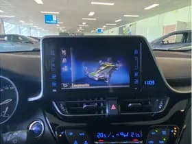 Toyota C-HR 1.8 Hybrid Black Edition thumbnail 31