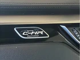 Toyota C-HR 1.8 Hybrid Black Edition thumbnail 37