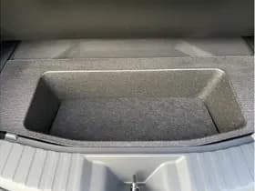 Toyota BZ4X Dynamic 71 Kwh Paasaanbieding Gratis Lader Twv €1300 thumbnail 12