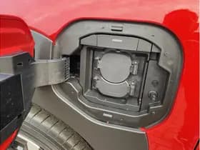 Toyota BZ4X Dynamic 71 Kwh Paasaanbieding Gratis Lader Twv €1300 thumbnail 21