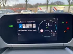 Toyota BZ4X Dynamic 71 Kwh Paasaanbieding Gratis Lader Twv €1300 thumbnail 32