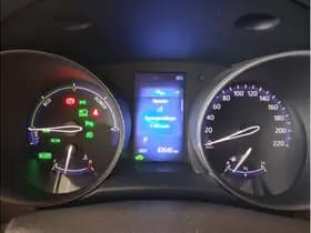 Toyota C-HR 1.8 Hybrid Style Ultimate thumbnail 26