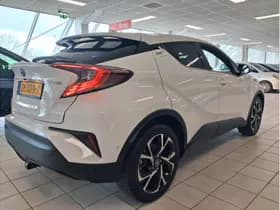 Toyota C-HR 1.8 Hybrid Style Ultimate thumbnail 9