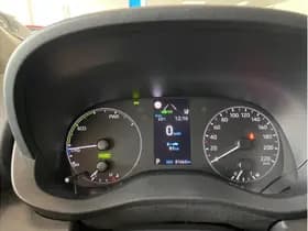 Toyota Yaris 1.5 Hybrid Active thumbnail 17