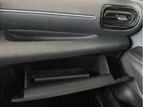 Toyota Yaris 1.5 Hybrid Active thumbnail 28