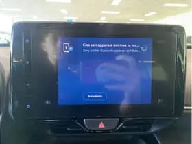 Toyota Yaris Cross 1.5 Hybrid First Edition thumbnail 24