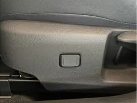 Toyota Corolla Touring Sports Hybrid 180 Gr Sport thumbnail 23