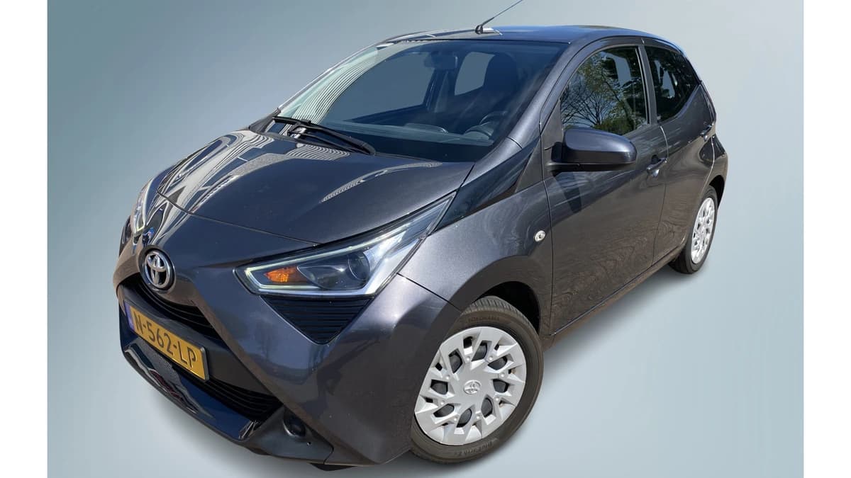 Toyota Aygo — foto 1