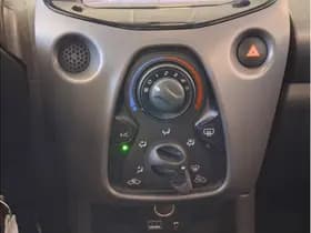 Toyota Aygo thumbnail 26