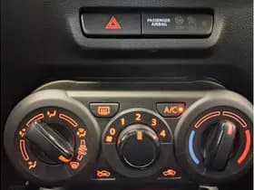 Suzuki Ignis 1.2 Smart Hybrid Select thumbnail 28