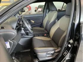 Toyota Yaris Cross 1.5 Hybrid Explore thumbnail 12