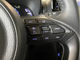 Toyota Yaris Cross 1.5 Hybrid Explore thumbnail 17