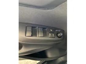 Toyota Yaris Cross 1.5 Hybrid Explore thumbnail 29