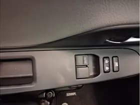 Toyota Yaris 1.5 Hybrid Aspiration thumbnail 31