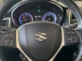 Suzuki S-Cross 1.6 High Executive thumbnail 25