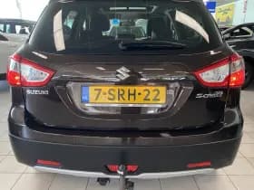 Suzuki S-Cross 1.6 High Executive thumbnail 4