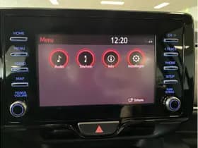 Toyota Yaris 1.5 Hybrid Dynamic thumbnail 25