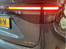 Toyota Yaris Cross 1.5 Hybrid 115 First Edition thumbnail 8