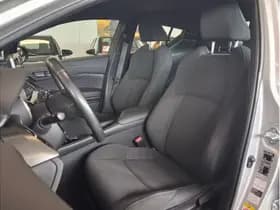 Toyota C-HR thumbnail 14