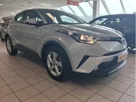 Toyota C-HR thumbnail 8