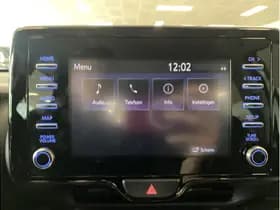 Toyota Yaris 1.5 Hybrid Dynamic thumbnail 21