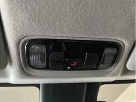 Toyota Yaris 1.5 Hybrid Dynamic thumbnail 26