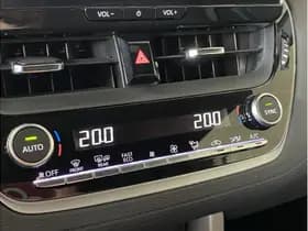 Toyota Corolla Cross Hybrid 140 Style thumbnail 42