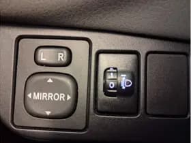 Toyota Yaris 1.5 Hybrid Energy thumbnail 30