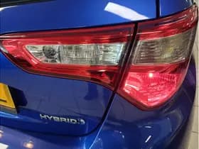 Toyota Yaris 1.5 Hybrid Energy thumbnail 6