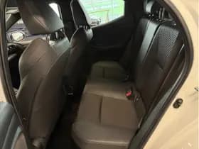 Toyota Yaris 1.5 Hybrid Executive thumbnail 14